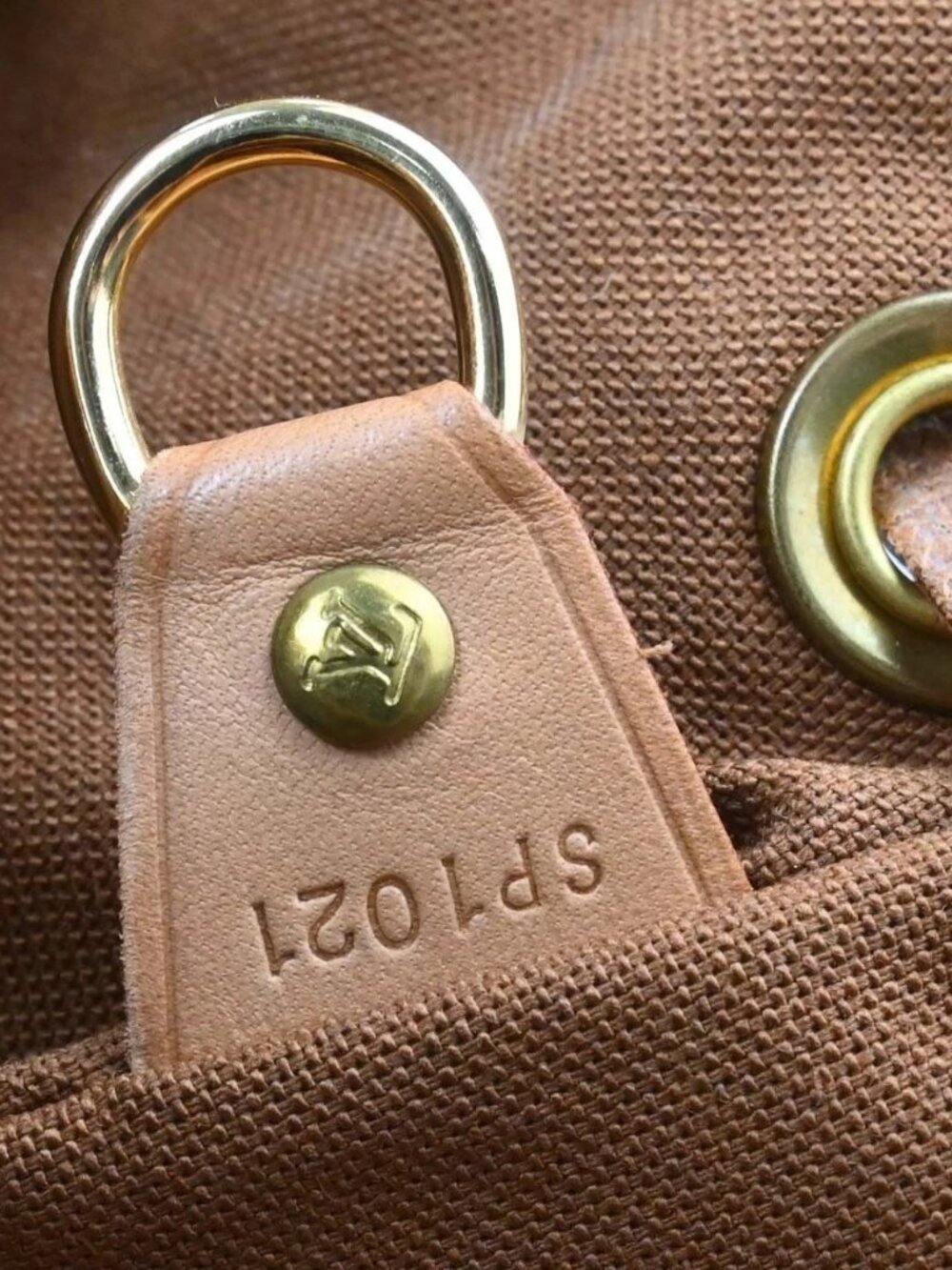 Louis Vuitton Monogram Montsouris GM Backpack - Picture 16 of 16